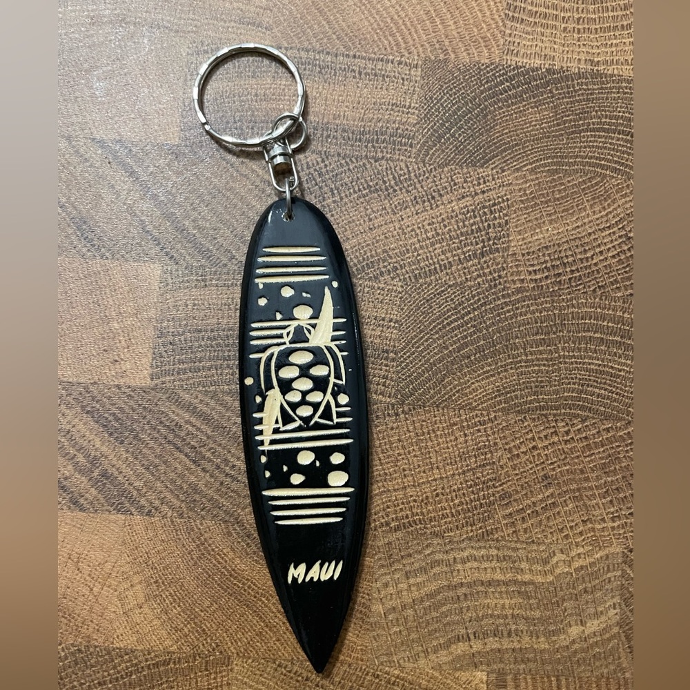 🦫Brand New No Tags MAUI Keychain